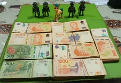 Size: 4000x2730 | Tagged: safe, artist:dingopatagonico, derpibooru import, hitch trailblazer, earth pony, g5, image, jpeg, money, photo, playmobil, police