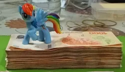 Size: 1175x680 | Tagged: safe, artist:dingopatagonico, derpibooru import, rainbow dash, pegasus, pony, argentina, image, jpeg, money, peso, photo, solo