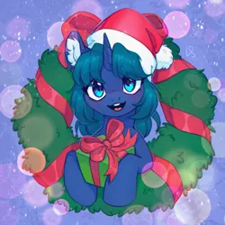 Size: 1369x1368 | Tagged: safe, artist:ls_skylight, derpibooru import, oc, oc:arclight, unofficial characters only, pony, unicorn, christmas, christmas wreath, commission, female, hat, holiday, hoof hold, horn, image, looking at you, mare, open mouth, open smile, png, present, santa hat, smiling, smiling at you, solo, unicorn oc, wreath, ych result