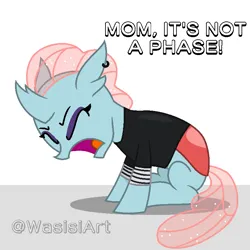 Size: 768x768 | Tagged: safe, alternate version, artist:wasisi, derpibooru import, ocellus, changedling, changeling, g4, clothes, derpibooru exclusive, ear piercing, emo, image, it's not a phase, piercing, png, simple background, solo, spanish, text, transparent background