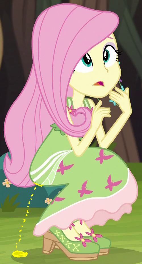 Fluttershy Pissing