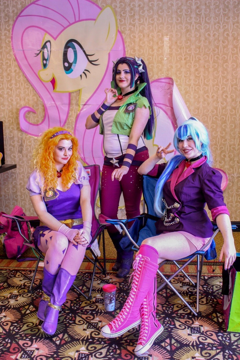 2549184 - safe, artist:littlemissbloo, artist:sarahndipity cosplay,  artist:shelbeanie, derpibooru import, adagio dazzle, aria blaze, sonata dusk,  human, equestria girls, clothes, cosplay, costume, everfree northwest,  everfree northwest 2017, image, irl ...
